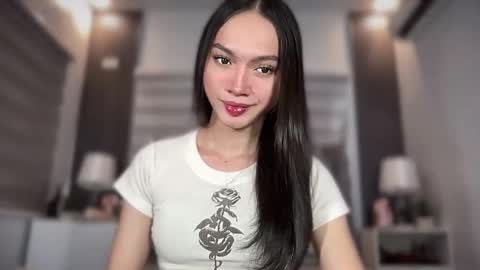 D I A N A online show from April 2, 6:49 pm