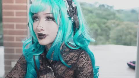 sophie  Special celebration a the beach 300k followers 3011 and 0112   online show from March 1, 7:27 pm