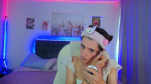 goth_minerva online show from January 17, 2:22 pm