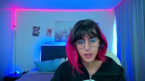 goth_minerva online show from February 22, 1:31 pm