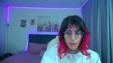 goth_minerva online show from April 2, 1:20 pm