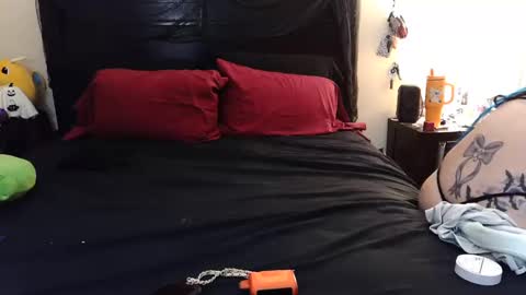 gothbaby305 online show from October 27, 5:44 am