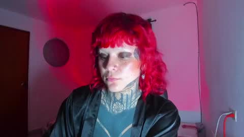 Snapshot of gothic9goddes chatting on April 12, 12:04 am GG online show from April 12, 12:04 am