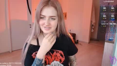 traumfrau Kira angel face devil eyes I SELL A LOT VIDEO IN GALLERY online show from February 18, 2:13 pm