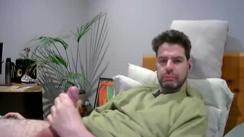 Snapshot of gottabeabstract chatting on July 17, 12:45 pm gottabeabstract online show from July 17, 12:45 pm