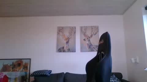 Snapshot of gottalop chatting on October 7, 2:58 pm gottalop online show from October 7, 2:58 pm