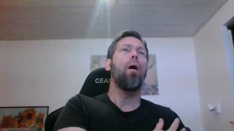 gottalop online show from November 25, 3:34 pm