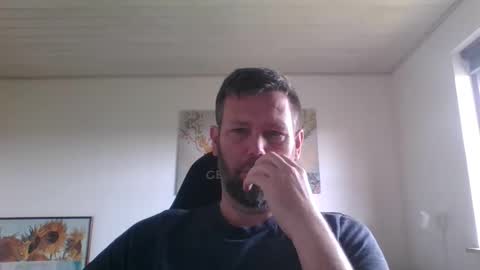 gottalop online show from May 3, 9:37 am