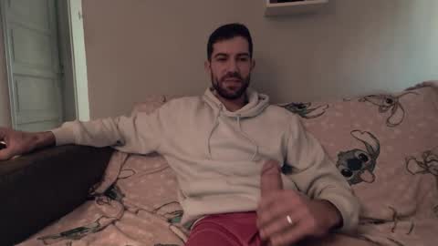 gottalovelatinas online show from November 6, 10:27 am