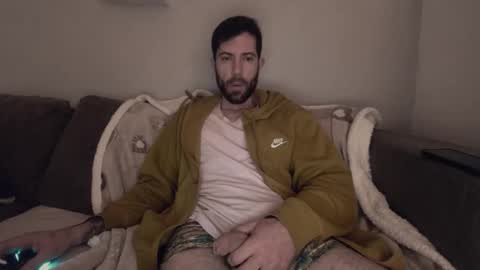 gottalovelatinas online show from January 7, 9:23 am