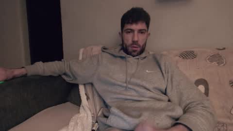 gottalovelatinas online show from February 3, 7:30 pm