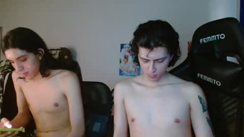 angelito tu novio online show from February 1, 2:24 pm