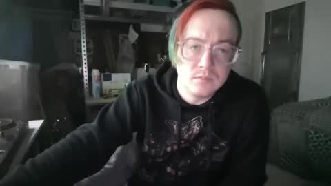 Snapshot of grabmybutt420 chatting on January 9, 8:24 am grabmybutt420 online show from January 9, 8:24 am