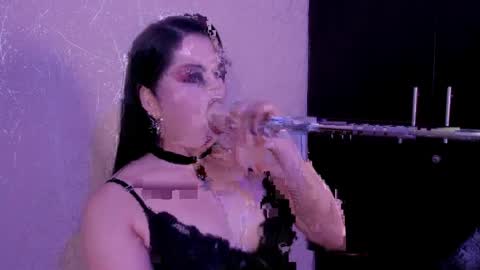 Snapshot of grace_03 chatting on April 4, 9:23 pm grace online show from April 4, 9:23 pm