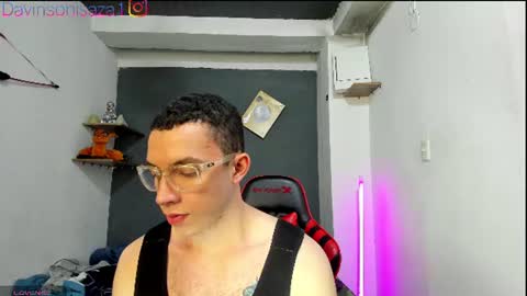 grace_davine online show from June 17, 6:38 am