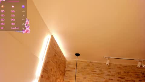  GRACE online show from February 4, 11:05 am