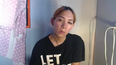 Snapshot of grace_for_youuu chatting on September 19, 4:03 am HoneyGrace online show from September 19, 4:03 am