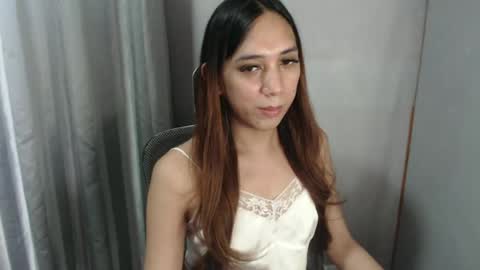 Snapshot of grace_for_youuu chatting on June 19, 3:00 am HoneyGrace online show from June 19, 3:00 am
