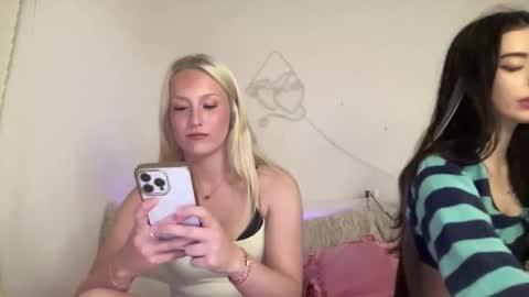 Snapshot of gracebailey1 chatting on February 16, 4:52 am grace bailey online show from February 16, 4:52 am