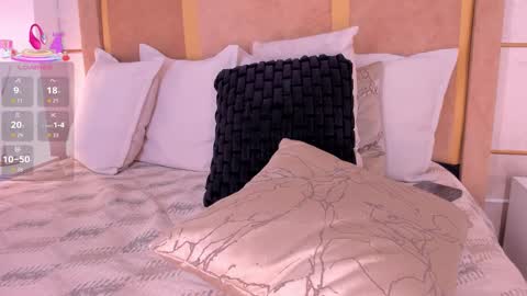 Grace Dupont online show from October 29, 1:08 am