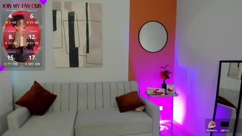 Zuly online show from October 1, 8:04 pm