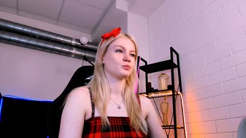 Grace Glamour online show from December 3, 5:31 am