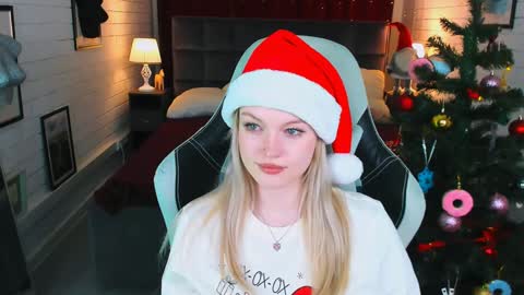 Grace Glamour online show from December 17, 8:23 am