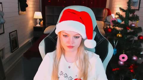 Grace Glamour online show from December 17, 11:28 am