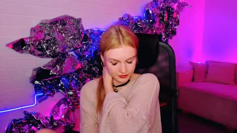 Grace Glamour online show from December 22, 8:16 am