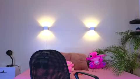 Snapshot of gracehall chatting on March 30, 10:49 am Grace online show from March 30, 10:49 am