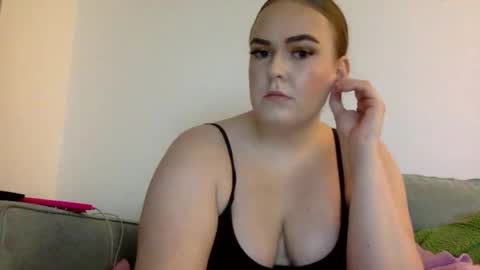 Grace Loves online show from December 22, 12:07 am