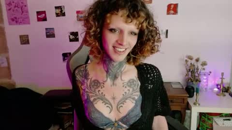Grace Lust online show from April 2, 12:25 pm