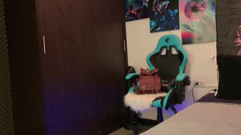 Gracey Milf online show from October 26, 11:27 am