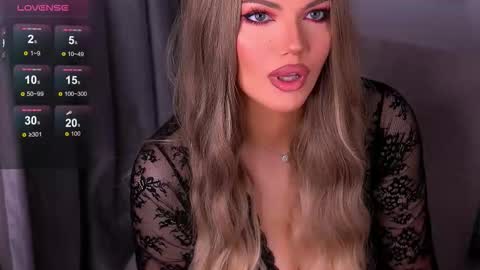 Snapshot of gracianelee chatting on September 21, 11:45 am Grace online show from September 21, 11:45 am