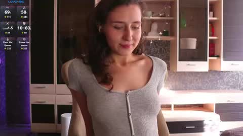 Snapshot of gracie_galaxy chatting on July 23, 2:59 pm Grace online show from July 23, 2:59 pm