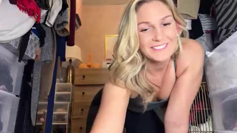 Gracie Mae online show from January 28, 8:36 pm