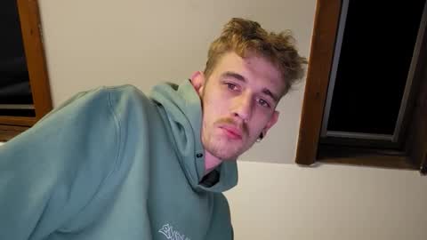 Smallcom online show from November 29, 10:02 pm