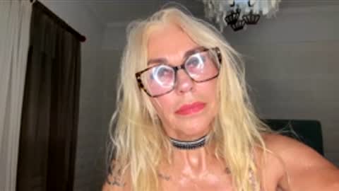 Antzella Granny online show from April 28, 1:37 am