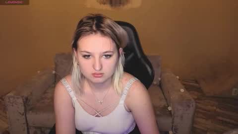 grase_neon online show from February 6, 11:02 am