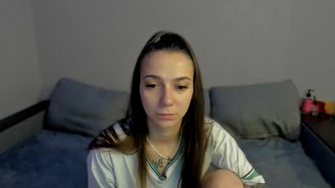 Snapshot of gravitation777 chatting on February 22, 12:12 am Anna online show from February 22, 12:12 am