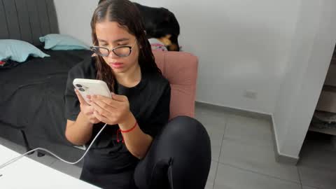Snapshot of greciaruiz chatting on October 1, 11:22 pm GreciaRuiz online show from October 1, 11:22 pm