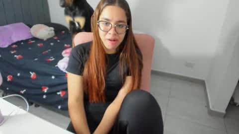 GreciaRuiz online show from November 15, 1:36 am