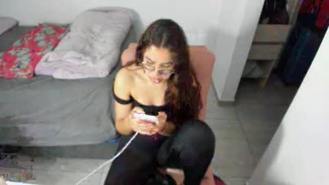 GreciaRuiz online show from May 19, 1:22 am