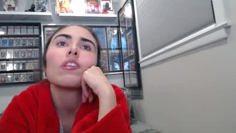 Snapshot of greekgodandgoddess chatting on January 23, 4:30 am greekgodandgoddess online show from January 23, 4:30 am