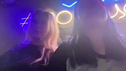 Lina 3 online show from July 12, 1:40 am