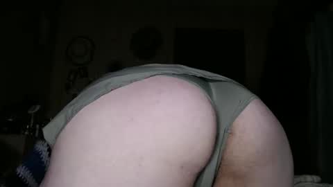 Snapshot of greenbl00ded chatting on January 17, 5:32 am Greenbl00ded online show from January 17, 5:32 am