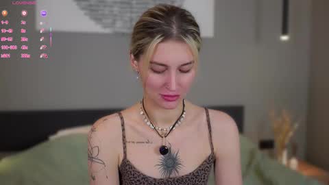 Kelly online show from March 12, 3:18 pm