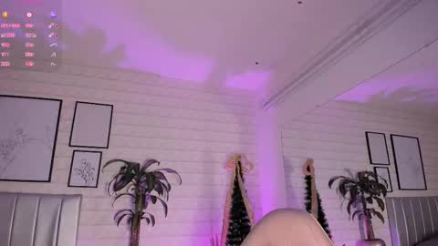   online show from December 19, 12:17 am