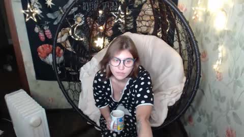 Snapshot of greenwitch9 chatting on October 20, 8:59 am Lina online show from October 20, 8:59 am