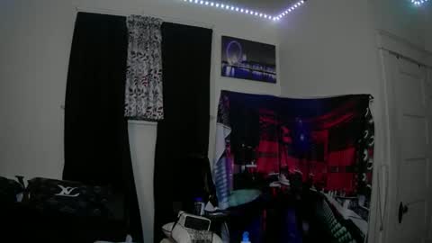 Snapshot of gregnice313 chatting on March 10, 5:01 am NICE and sometimes Savvy online show from March 10, 5:01 am